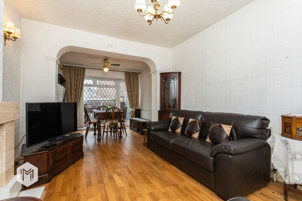 Property photo 3 of 24 Picture No. 03