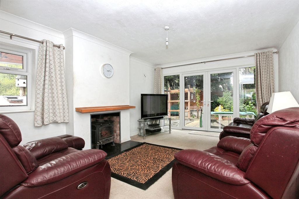 Property photo 3 of 22