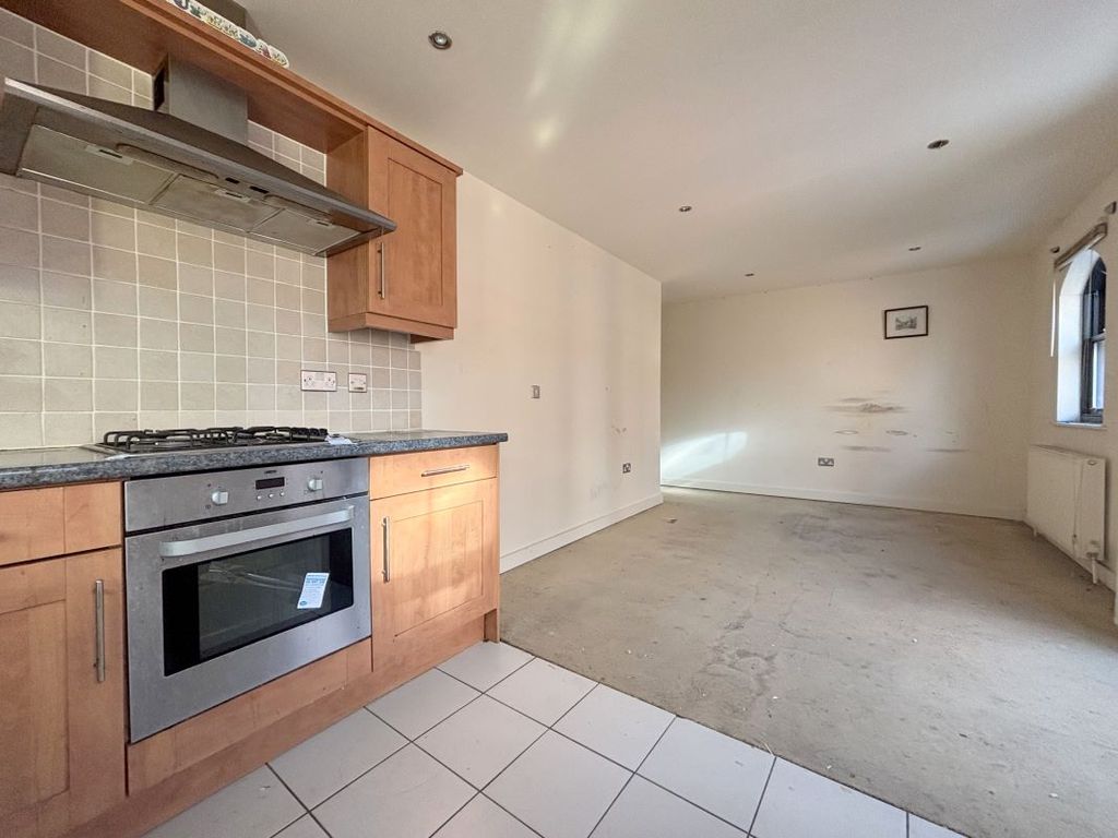 Property photo 3 of 10 Image 3
