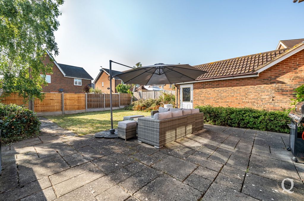 Property photo 3 of 23 30964F0c-Fe41-4d4...