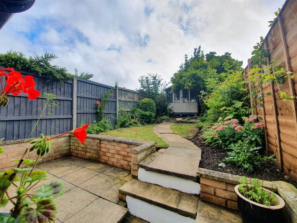 Property photo 2 of 12 Photo 11