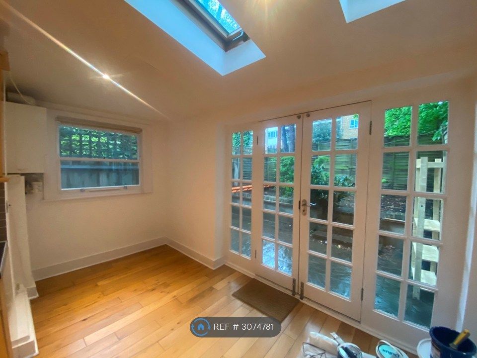 Property photo 3 of 9