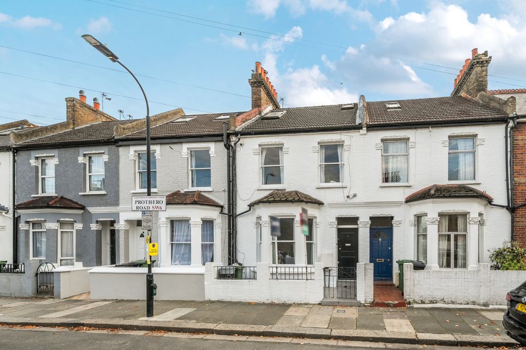 Property photo 2 of 18 Picture No. 49