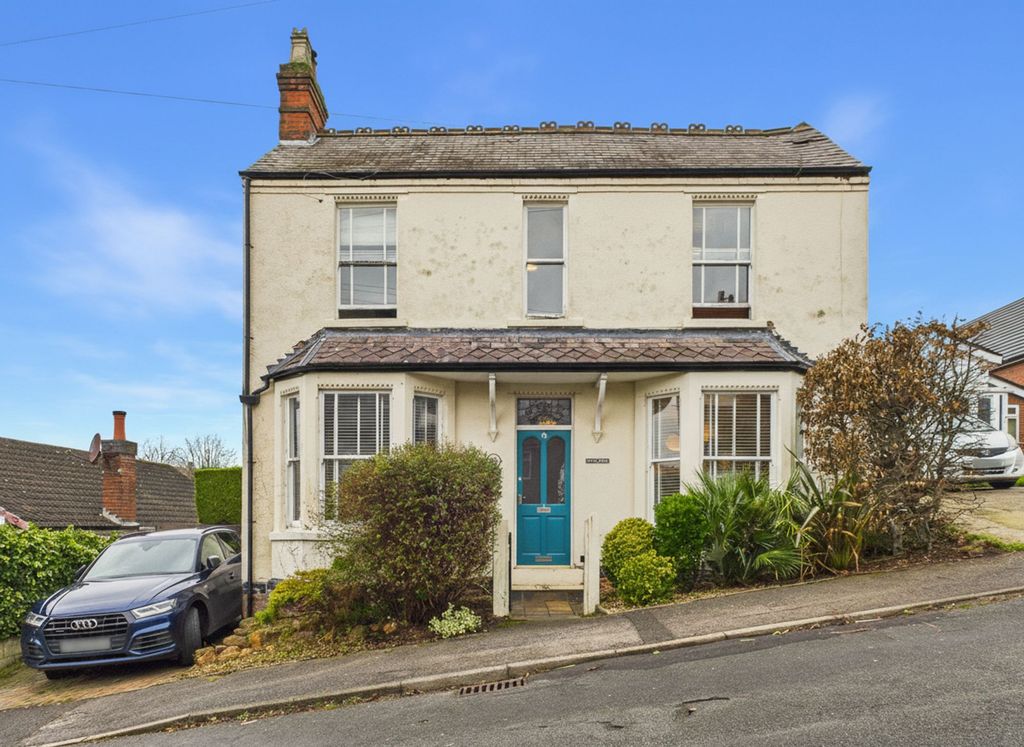 Property photo 1 of 23 Front