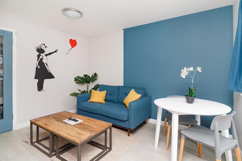Property photo 2 of 7 1059124