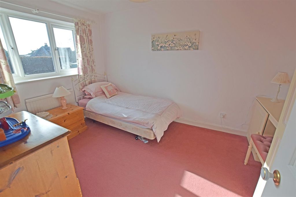 Additional image 12 of 4 bed property for saleMillheath Drive, Lisvane, Cardiff CF14