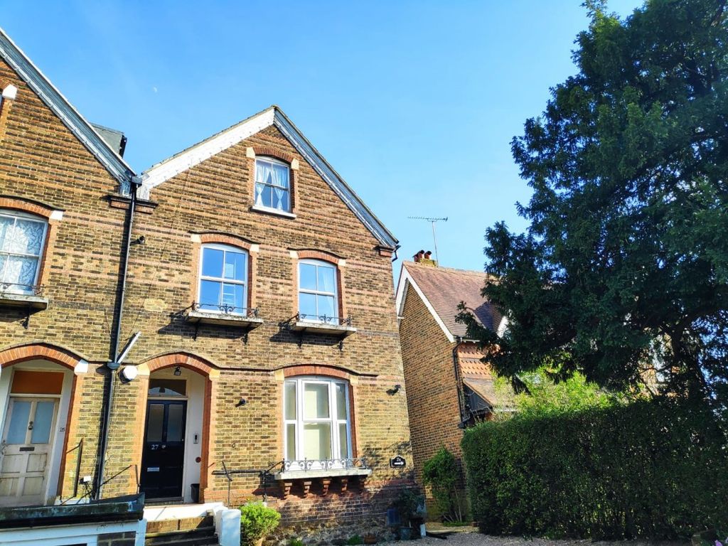 Property photo 1 of 6