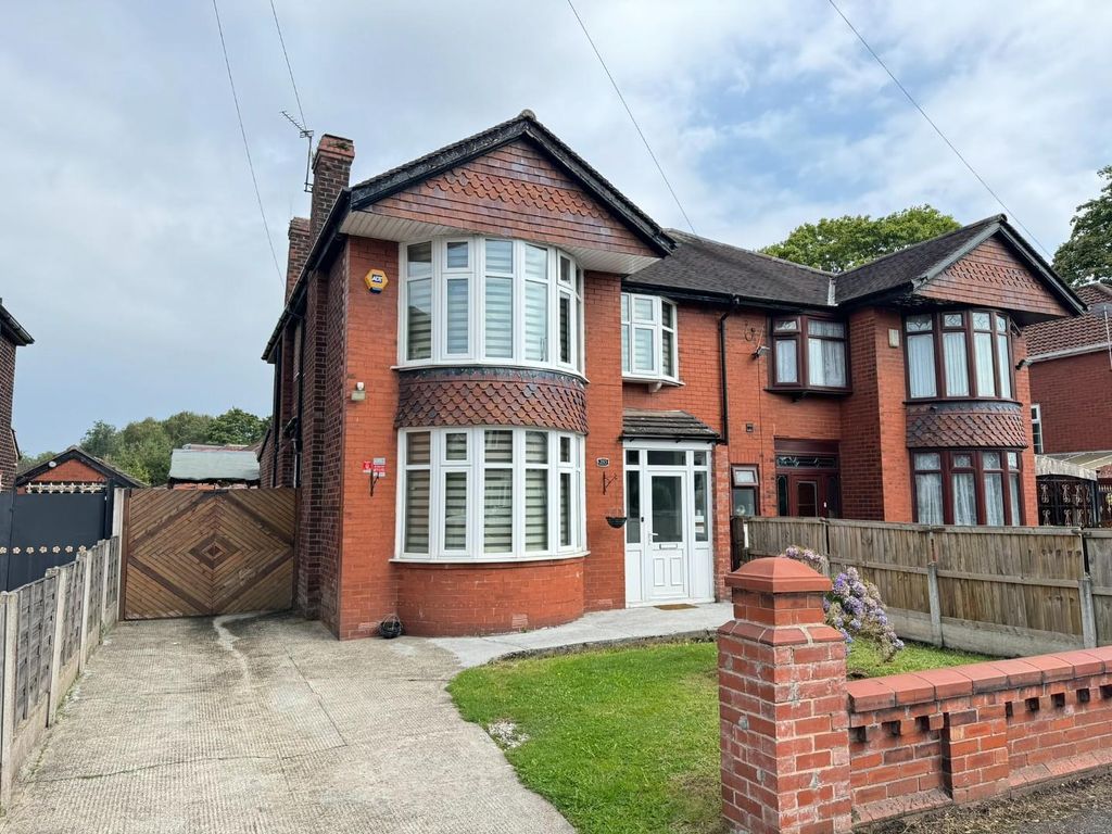 Property photo 1 of 28