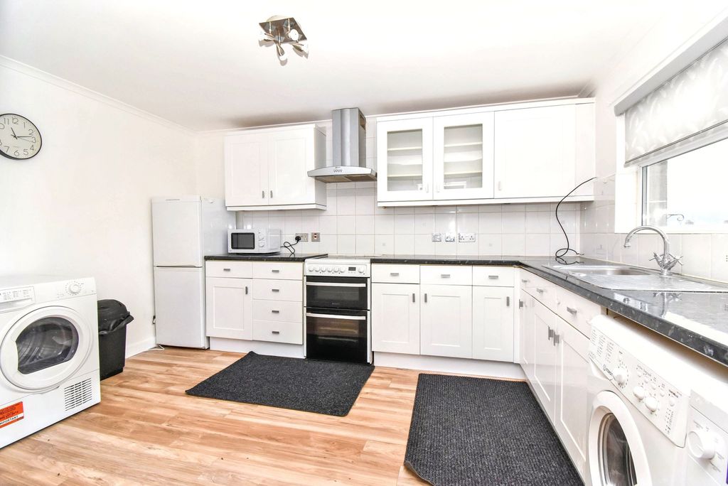 Property photo 3 of 12 Kitchen Angle 1