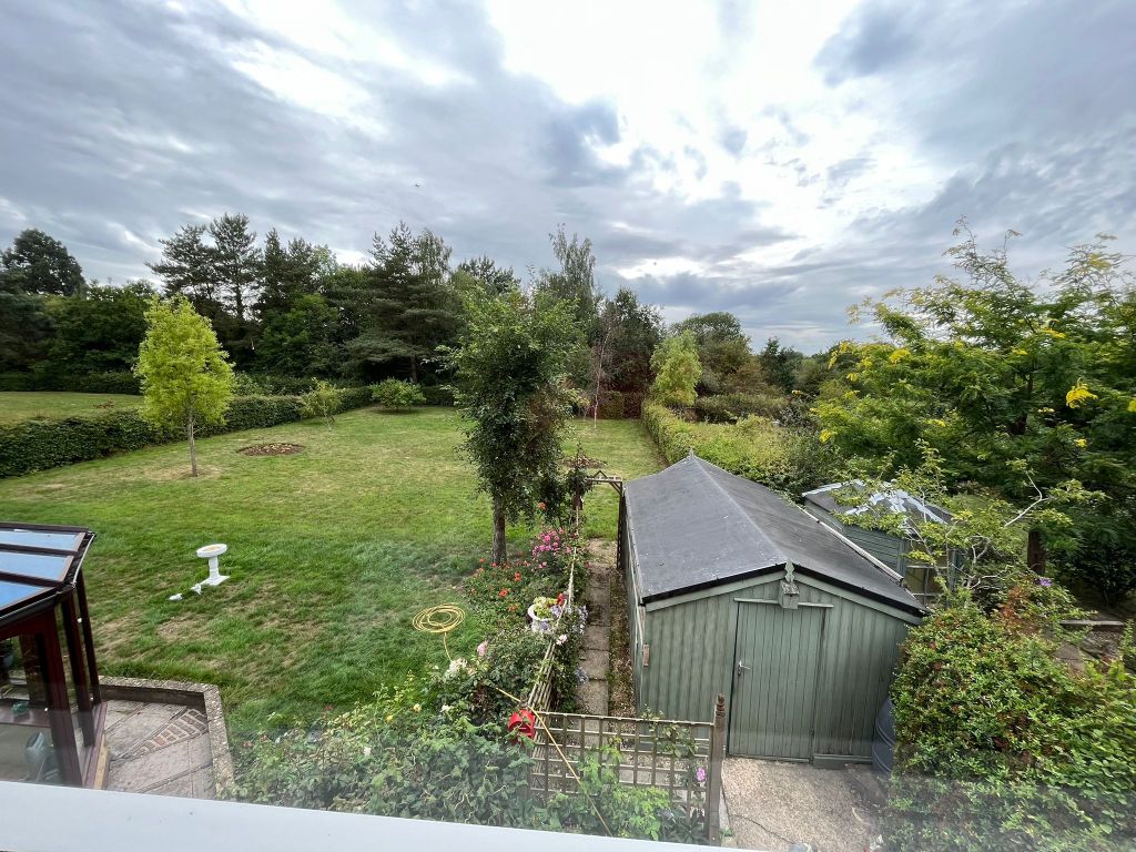 Property photo 2 of 24