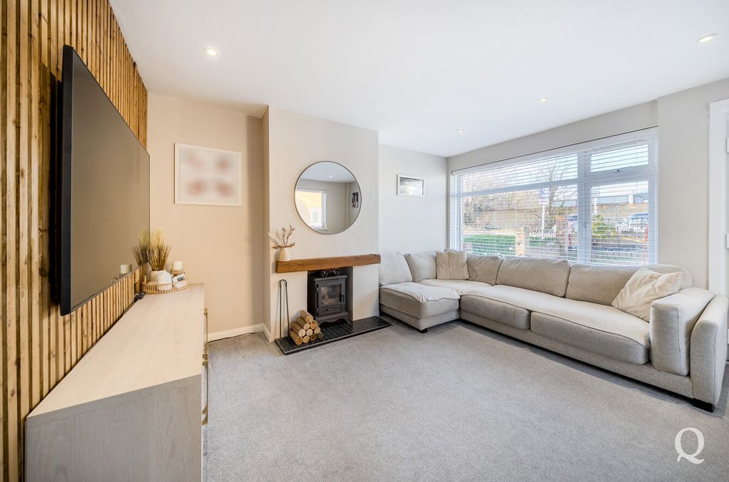 Property photo 1 of 23 F386Da1B-88Af-442...