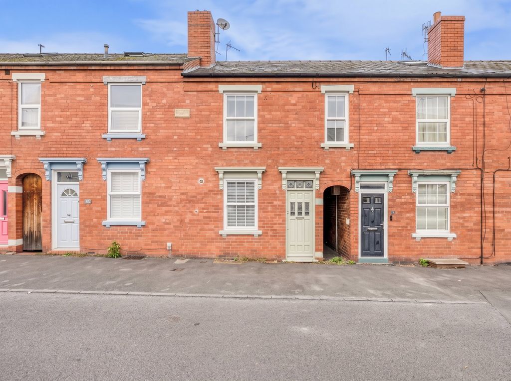 Property photo 1 of 24