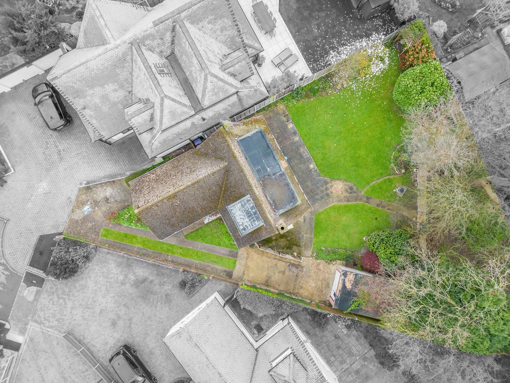 Property photo 3 of 25