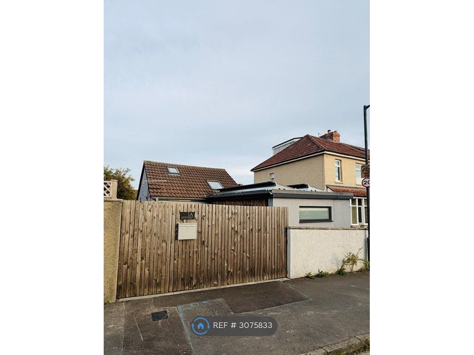 Property photo 3 of 14