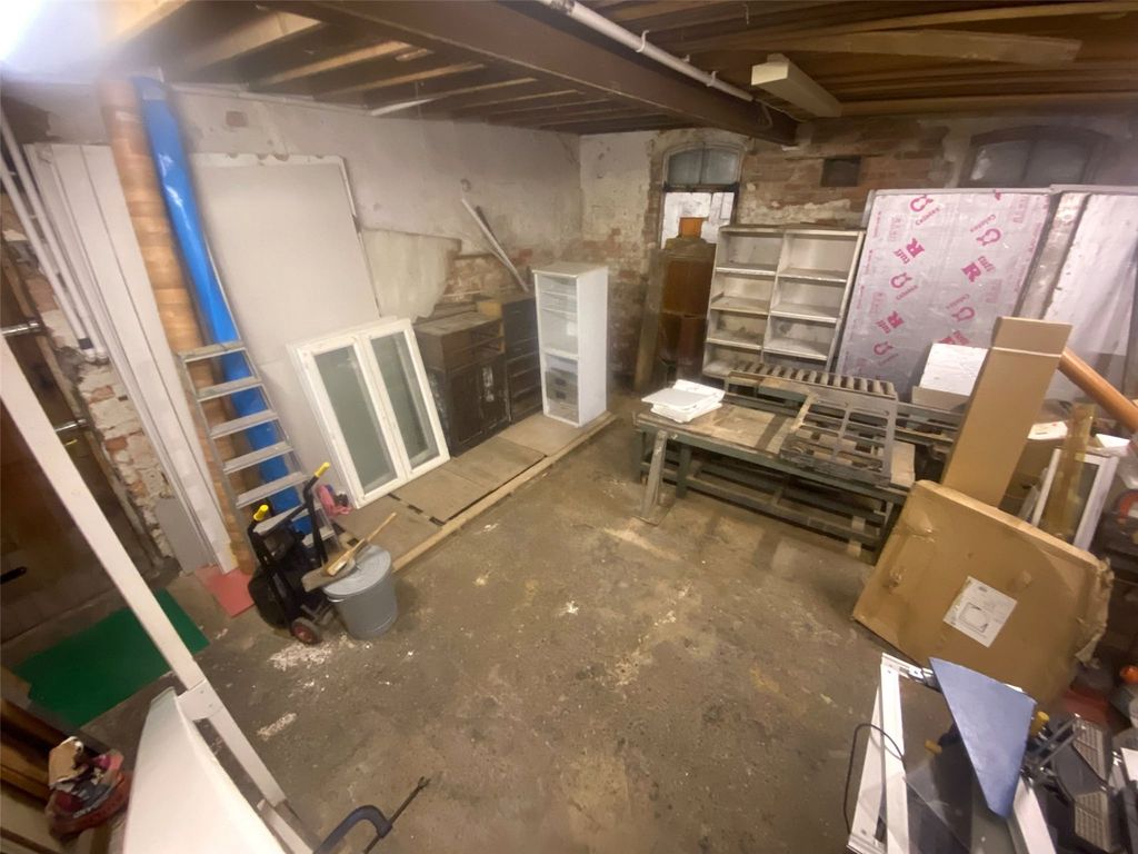 Property photo 2 of 14 Picture No. 25