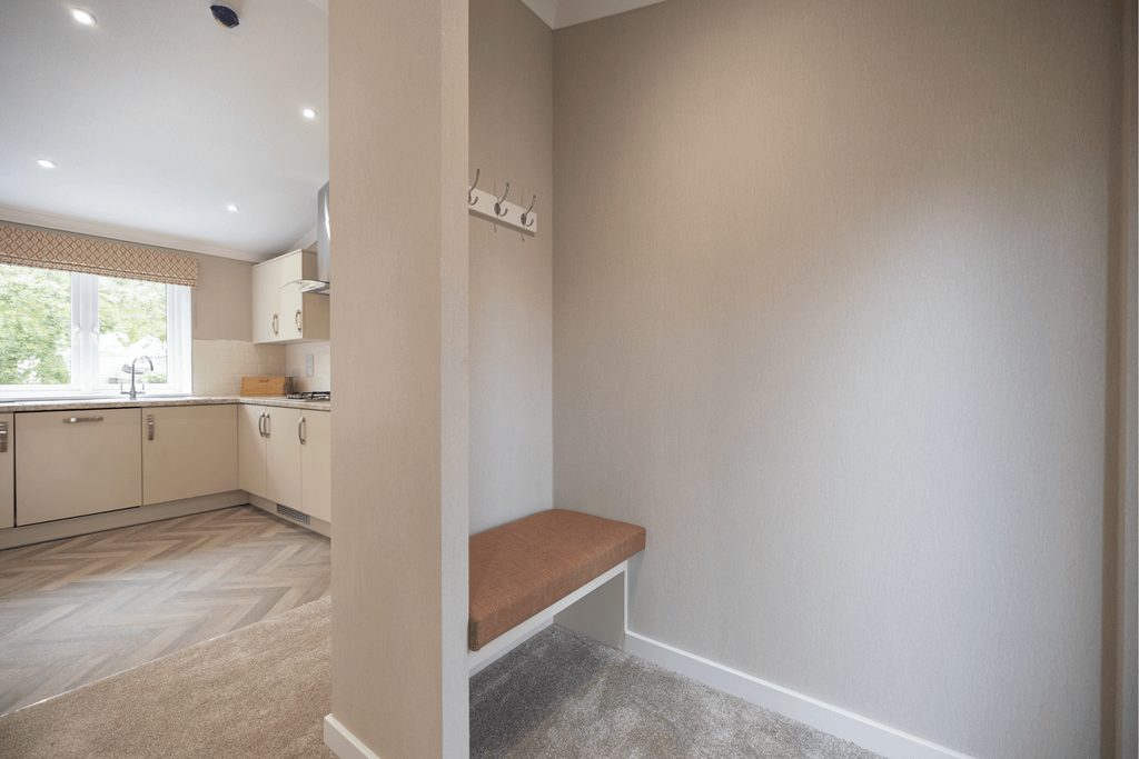 Property photo 2 of 35