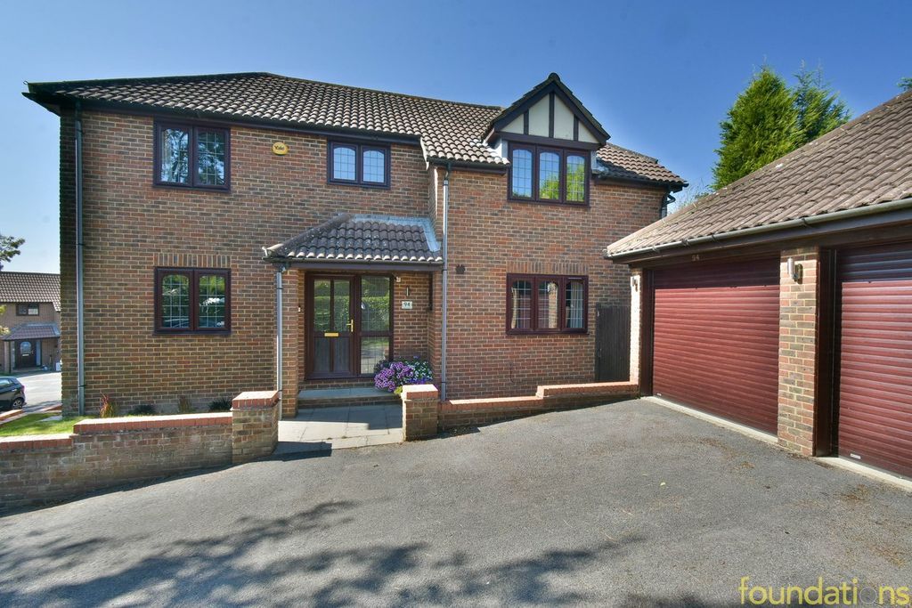 Property photo 1 of 35