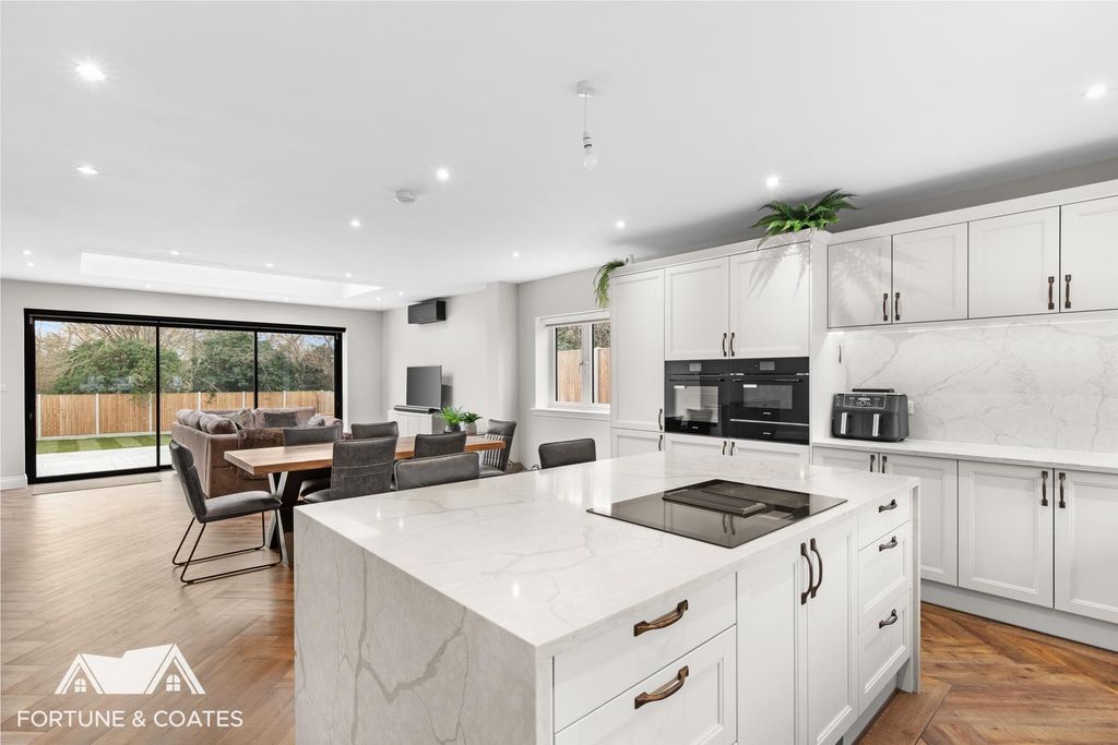 Property photo 2 of 50 Stonywood_46.Jpg