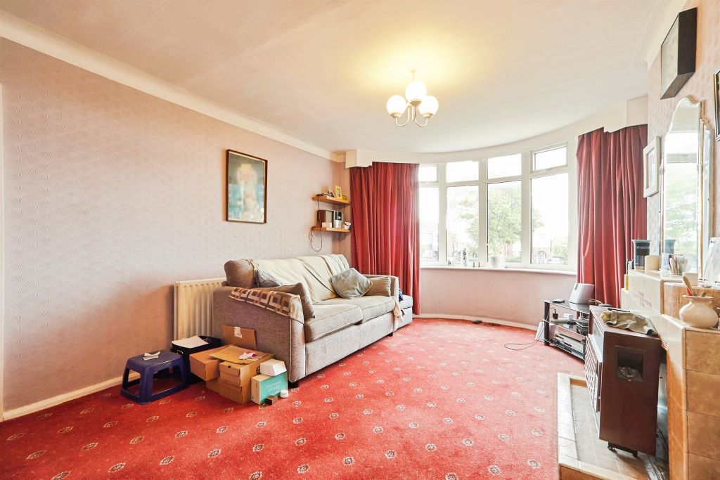 Property photo 3 of 17