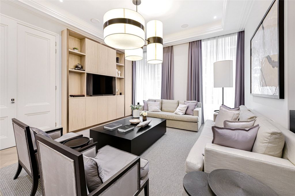 Property photo 2 of 18 Picture No. 06