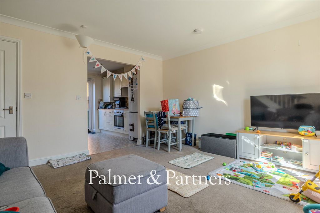 Property photo 3 of 7 Picture No. 05