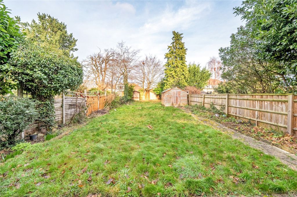 Property photo 2 of 18 Picture No. 12