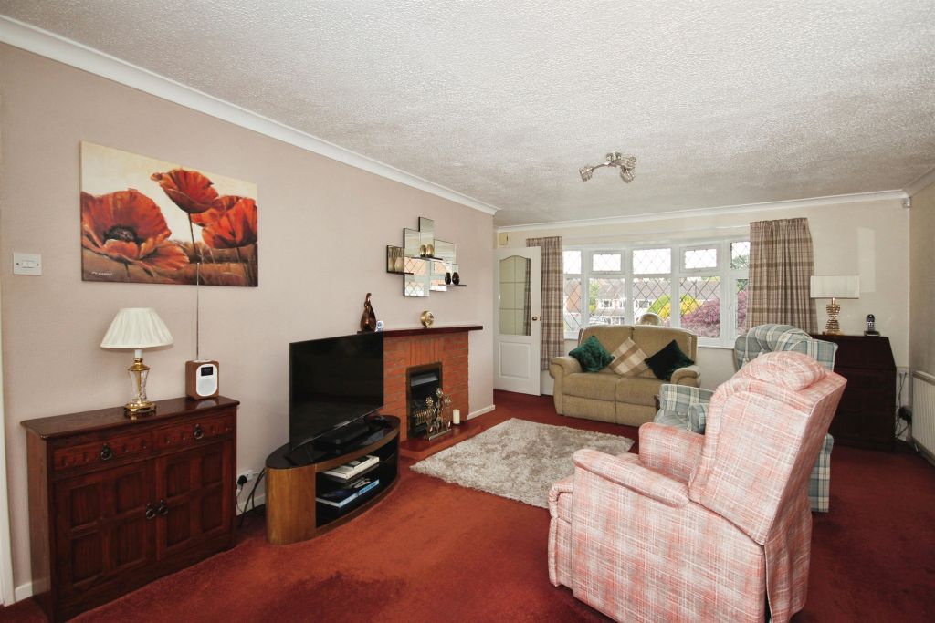 Property photo 2 of 17