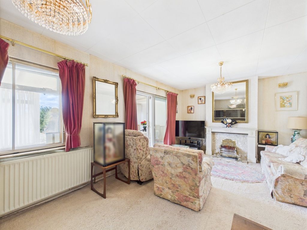Property photo 2 of 12 Picture No. 05