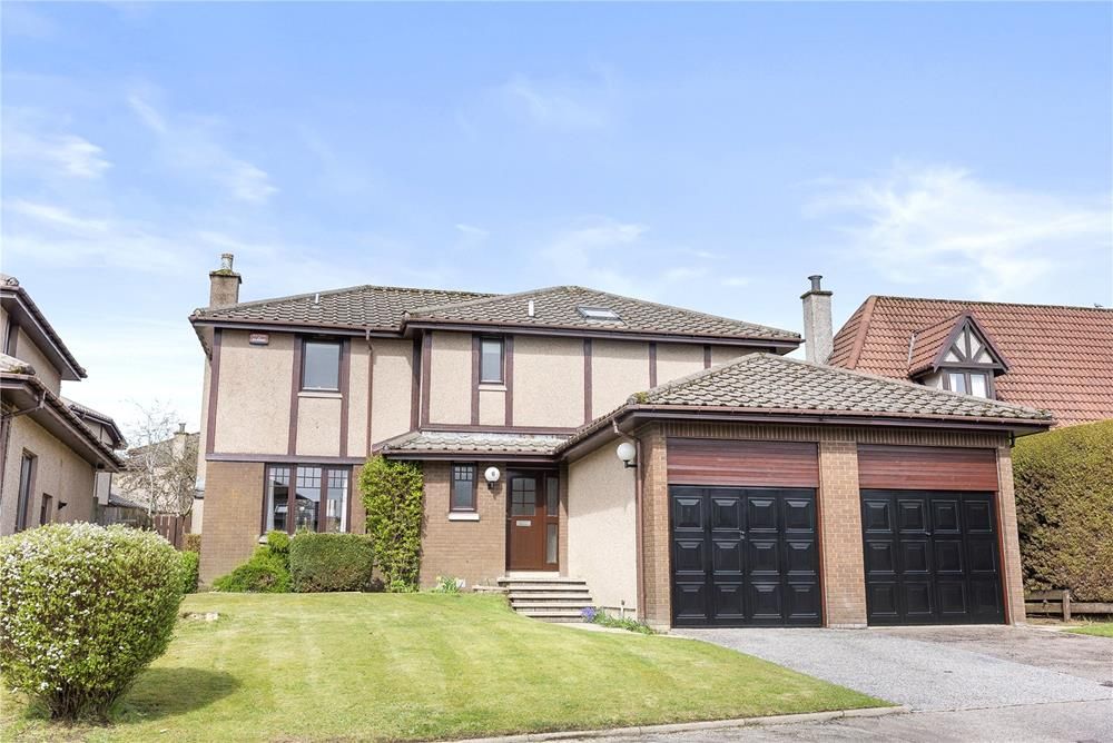 Property photo 1 of 20 External