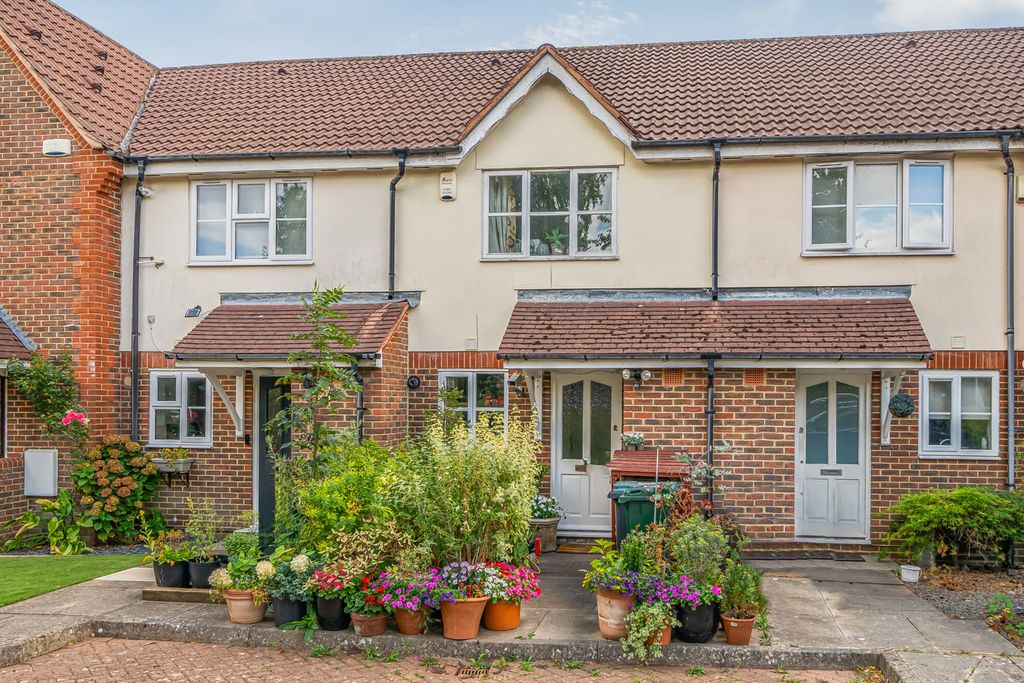 Property photo 1 of 19 1509211-2-6A8c40E...