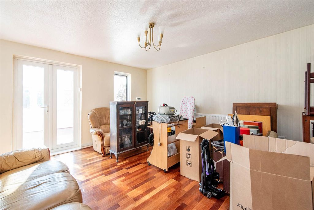 Additional image 9 of 2 bed flat for saleGreystones, Leyland PR26