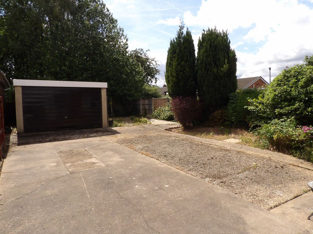 Property photo 3 of 12 Photograph 3