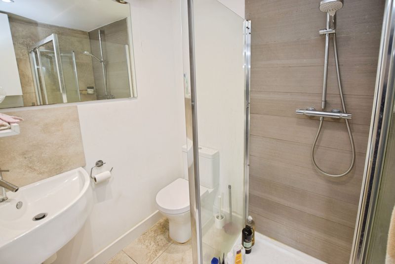 Property photo 3 of 10 Photo 10