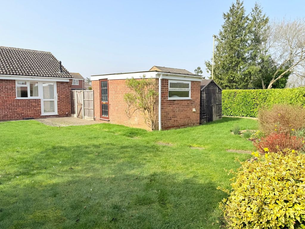 Property photo 3 of 11