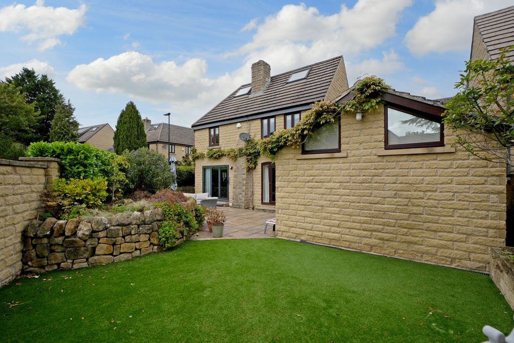 Property photo 1 of 44 Rear External