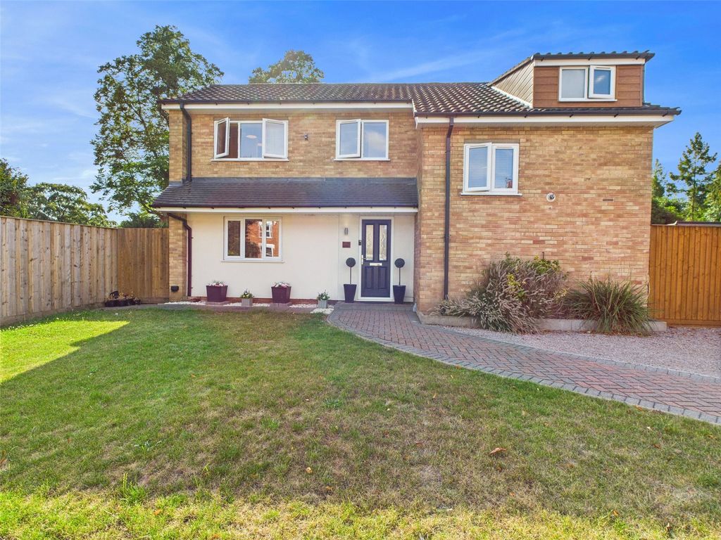 Property photo 1 of 20 Picture No. 27