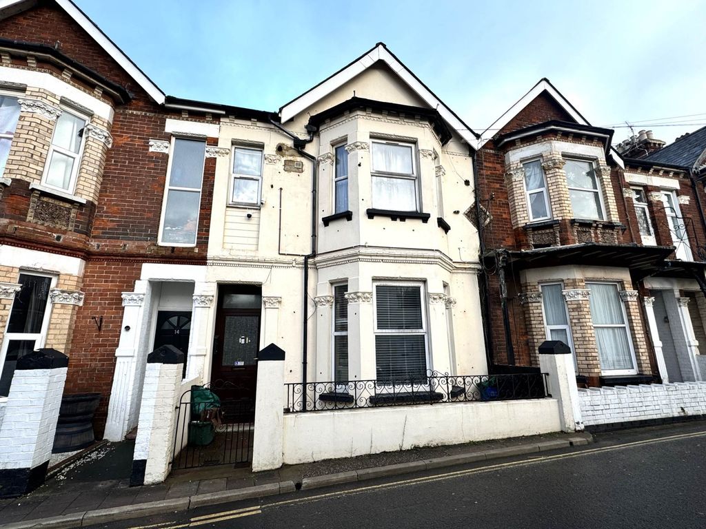 Property photo 1 of 7