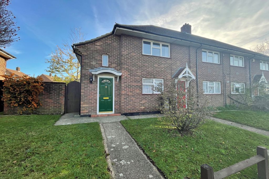 Property photo 1 of 14 Front