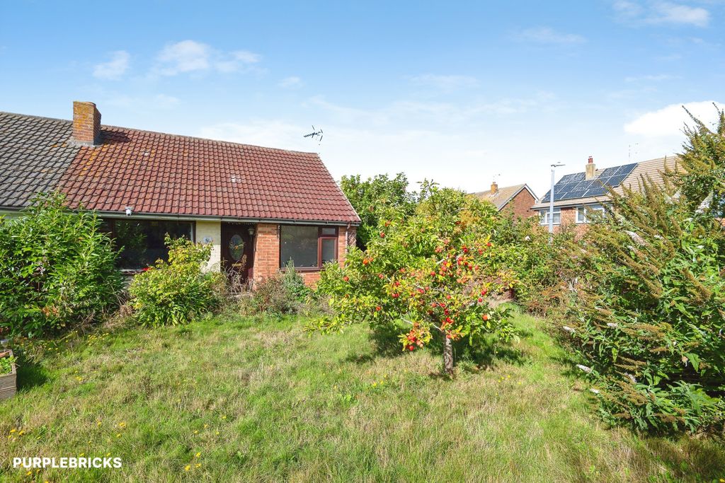 Property photo 2 of 14