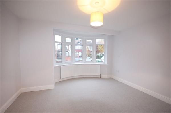 Property photo 3 of 10 3