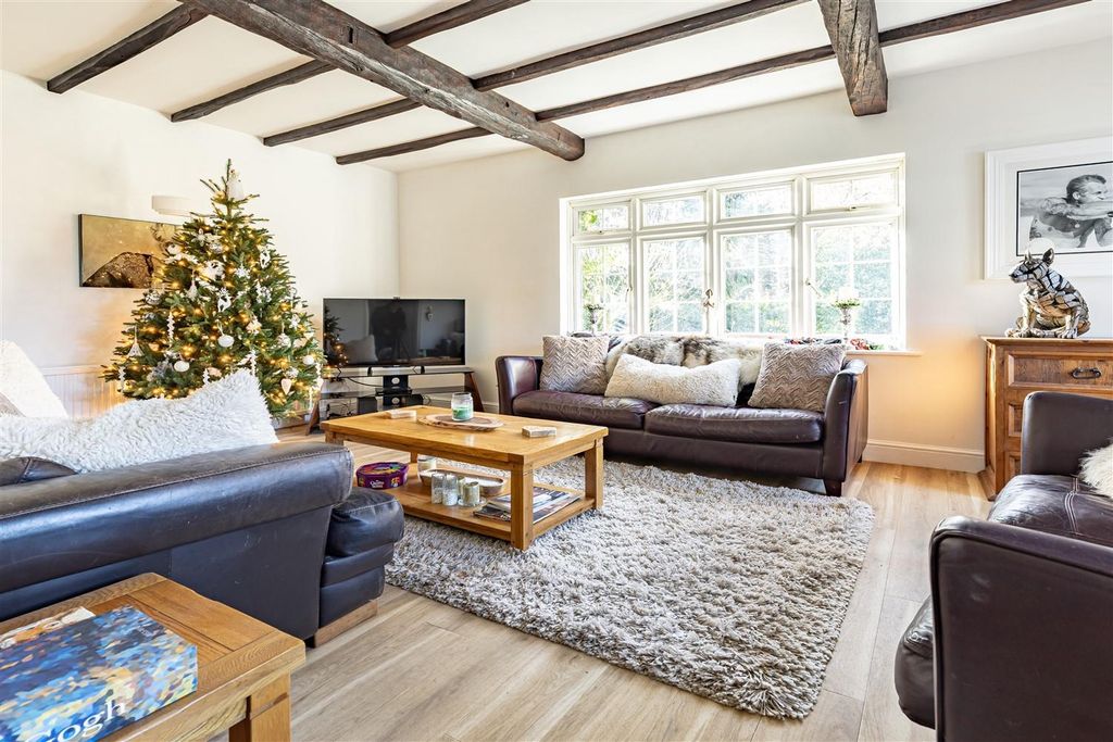 Property photo 2 of 35 The Gardeners Cottage (5).Jpg