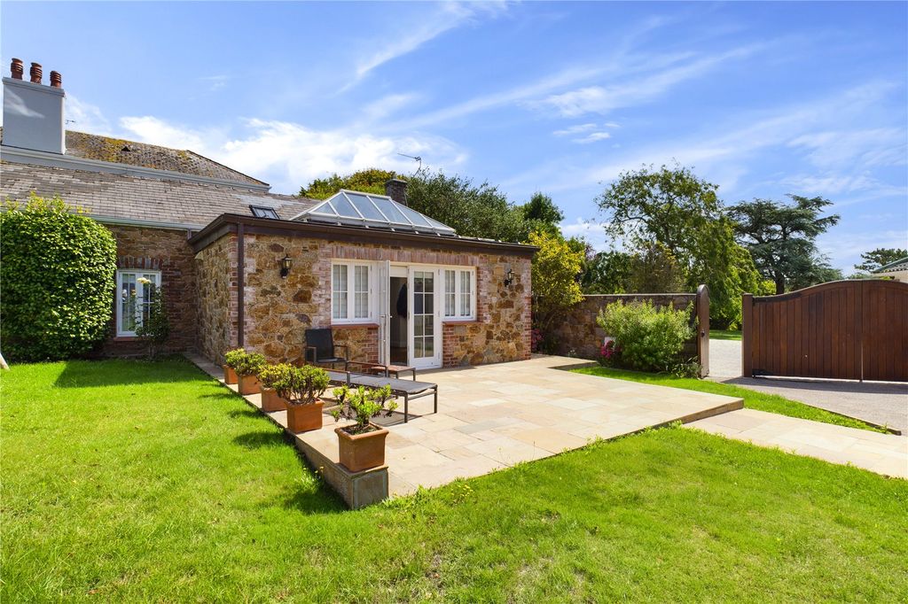 Additional image 20 of 5 bed detached house for saleLa Rue De La Haye Du Puits, Grouville, Jersey JE3