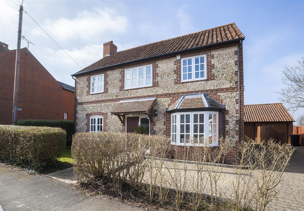 Property photo 1 of 13 Front.Jpg