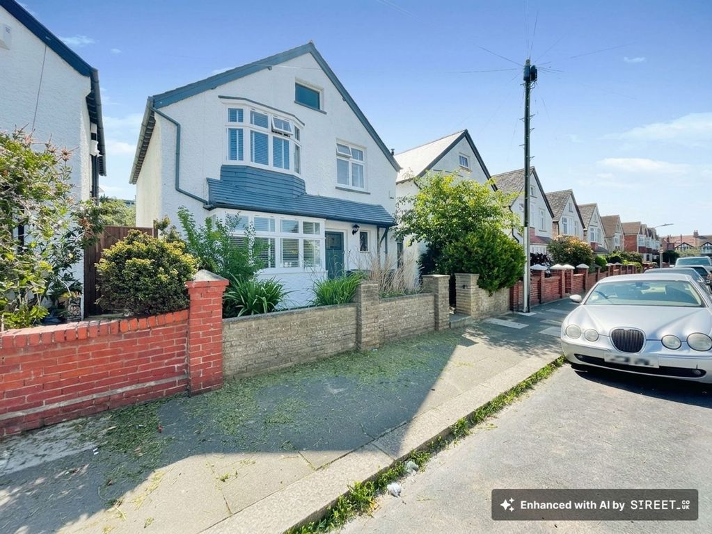 Property photo 1 of 30
