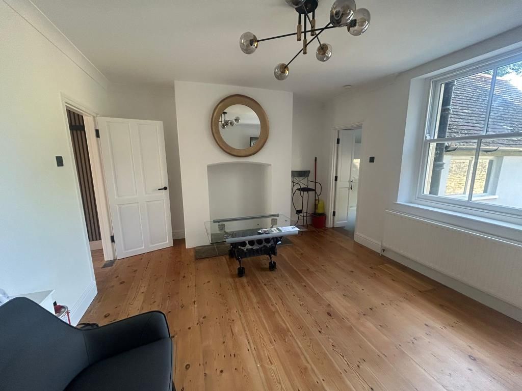 Property photo 3 of 8 Reception Room
