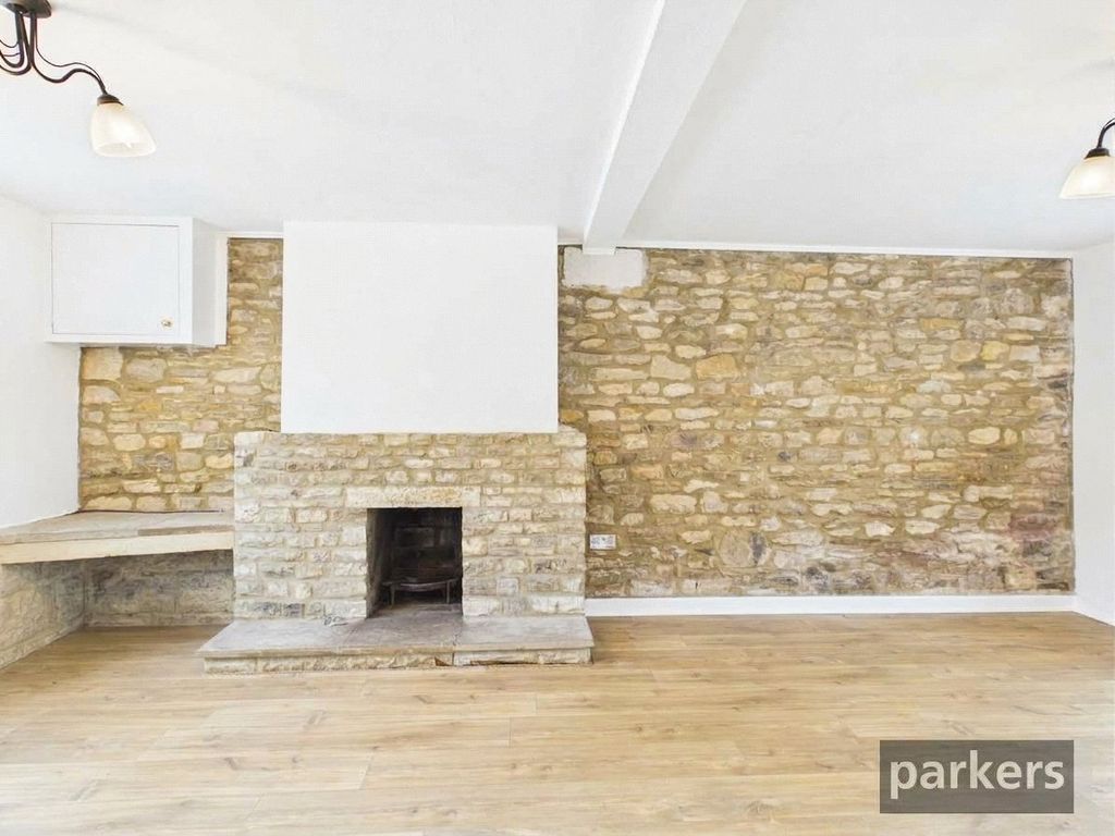 Property photo 3 of 13 Reception Room