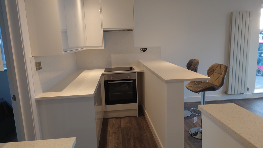 Property photo 3 of 7 Breakfast Bar