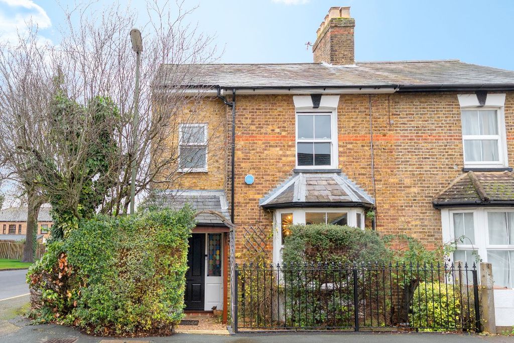 Property photo 1 of 25