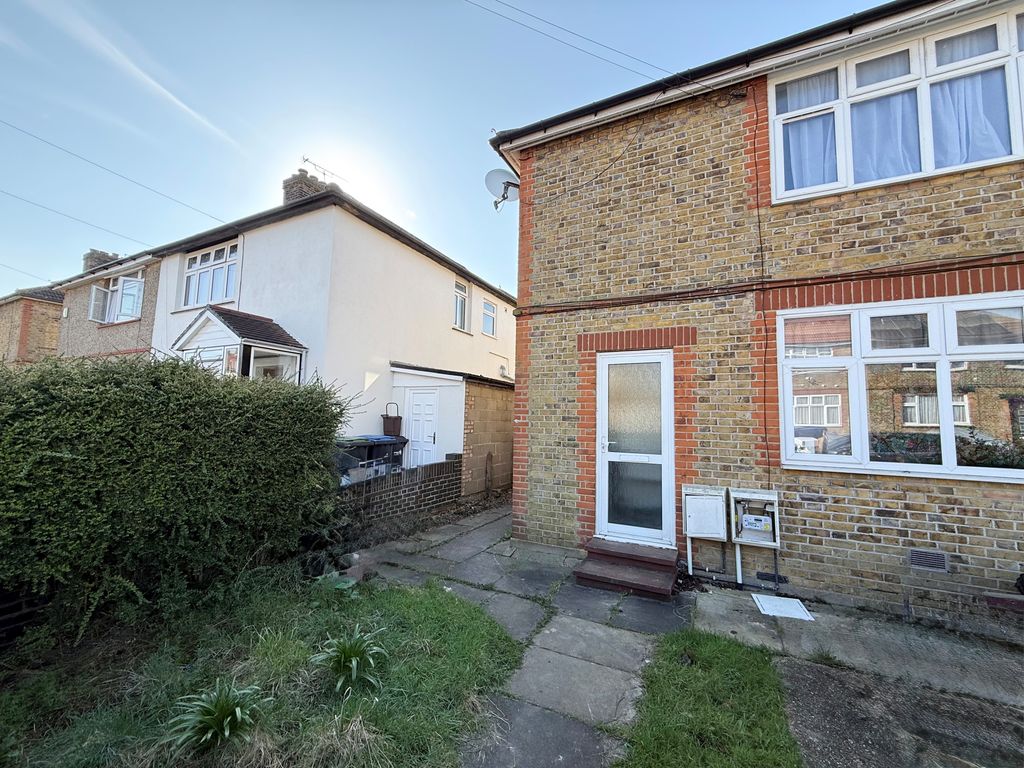 Property photo 1 of 8 Image