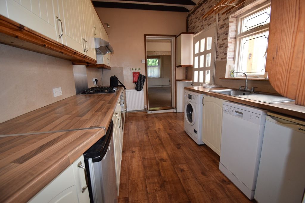 Property photo 1 of 14 Three Bedroom House Two Bathrooms Close To King George Hospital